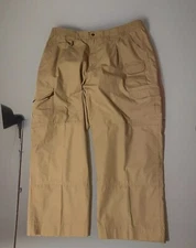 Propper 40/32 men’s khaki tan tactical pants measures 38 waist 26.5 inseam 