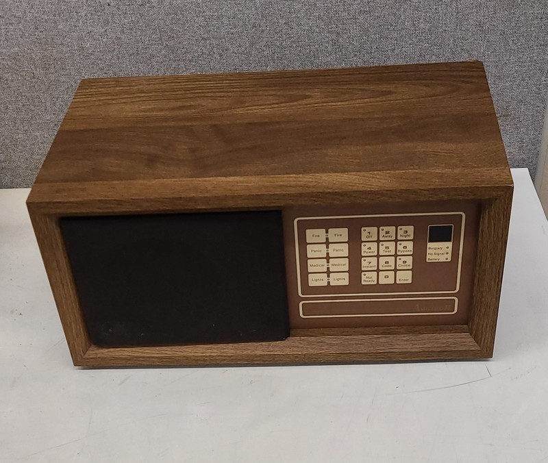 Vintage Amgard E-9294 Alarm Control Secuity Unit Untested Unit Only