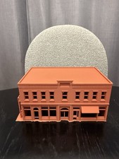 HO Scale Commercial Building 1:87 Gauge - Downtown Building - Built And Ready