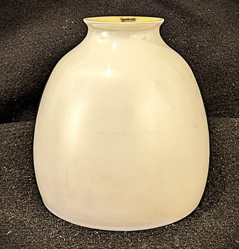 Steuben Art Glass 1920’s  CALCITE Lamp Shade 2 1/4" Fitter