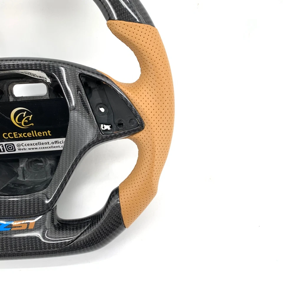 Volante personalizado de fibra de carbono Chevrolet para Corvette C7 z06 z51 2014-2019 Foto 2 de 4