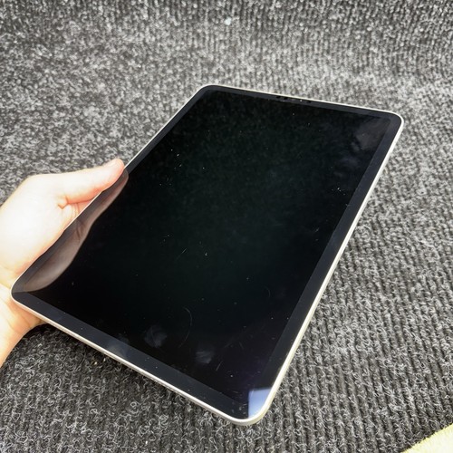Apple iPad Pro (11-inch) 3rd Gen Wi-Fi & Cellular A2301 *Bad Digitizer + Mobo* - Photo 2/9
