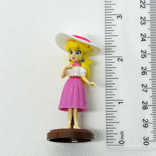 Nintendo Super Mario Odyssey Chocolate Egg Mini Figure Princess Peach Furuta - Picture 4 of 4