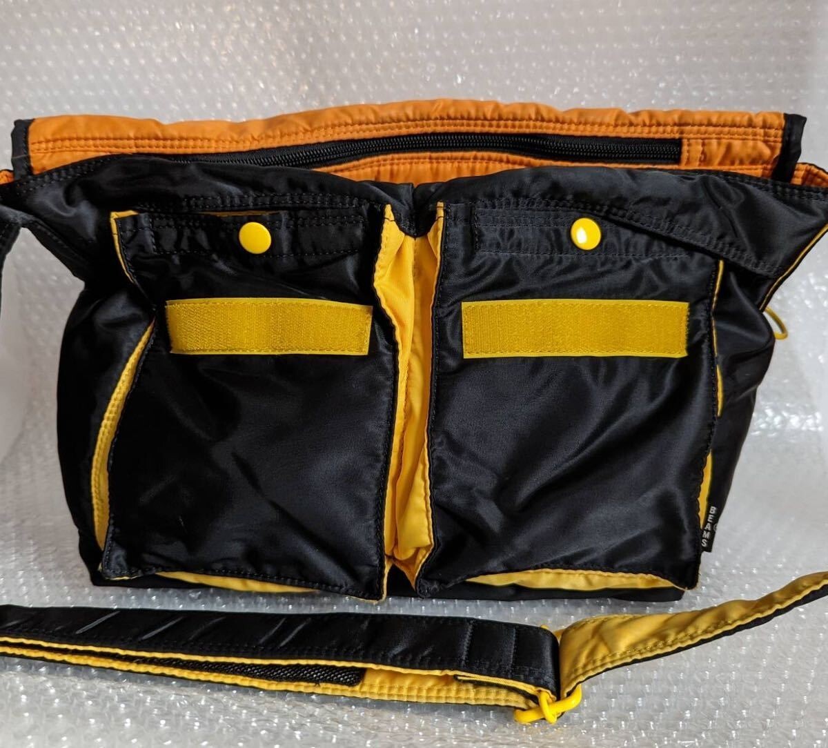 Yoshida PORTER x BEAMS Messenger Bag Black Yellow 35th