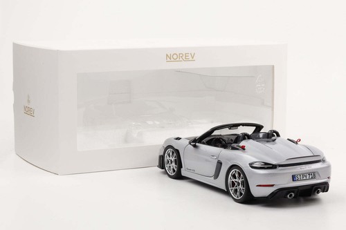 1:18 Norev Porsche 718 RS Spyder 2023 Weissach GT-silbermetallic 187270 - Bild 5 von 8