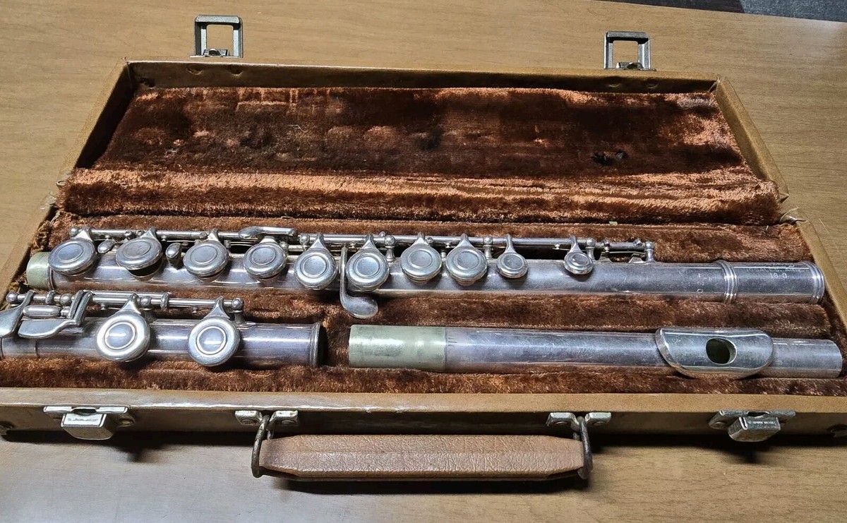 Artley フルート NOGALES ARIZ 18-0・アメリカ製・送料込！ Artley 18-0 Silver Plated Flute - Made in the USA w/ case