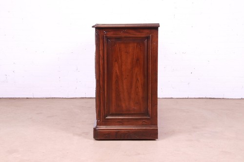 Henredon French Provincial Carved Oak Sideboard or Bar Cabinet, Circa 1970s - Picture 9 of 11
