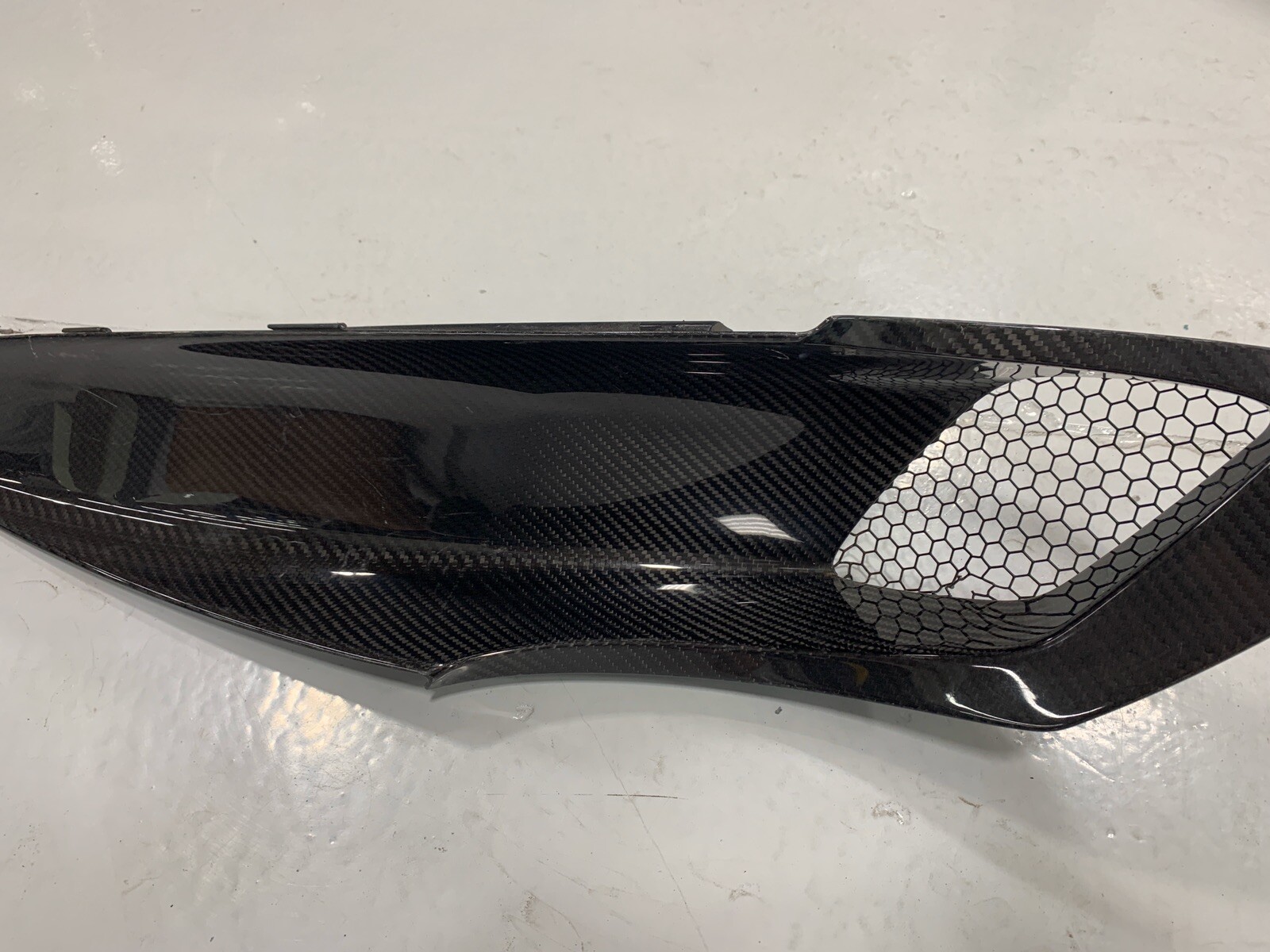 MCLAREN 720S DRIVER LEFT SIDE REAR AIR INTAKE CARBON FIBER COVER OEM 14AB420CP