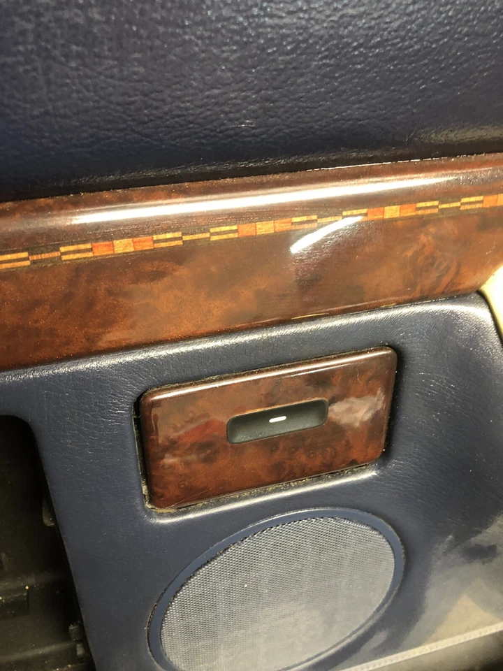 95-2001 BMW E38 740iL 750iL 750 740 735iL 728iL 730iL Cenicero Puerta MADERA DERECHA Foto 2 de 4