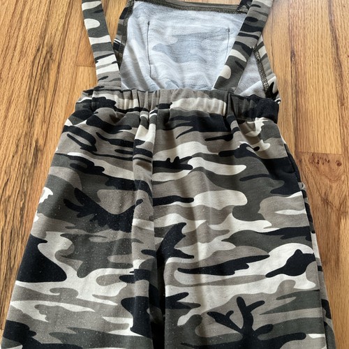SHEIN Girl’s Camouflage Overalls Pants Jumpsuit Romper Black & White Size 6Y - Picture 8 of 9