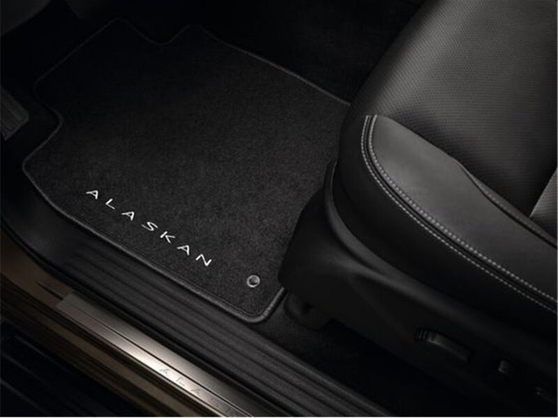 Tapis de sol d'origine Renault Alaskan jeu de 4 pièces en caoutchouc noir