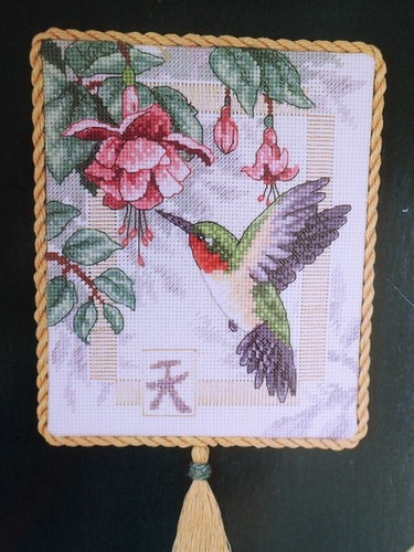 Dimensions Gold Nuggets "Exquisite Hummingbird " Counted Cross Stitch Kit 35059 - Picture 2 of 4