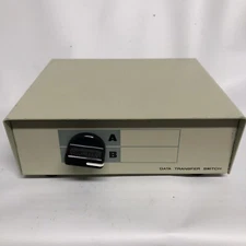 Data Transfer Switch, DB25, 2Way Manual Computer Switch, gently Used