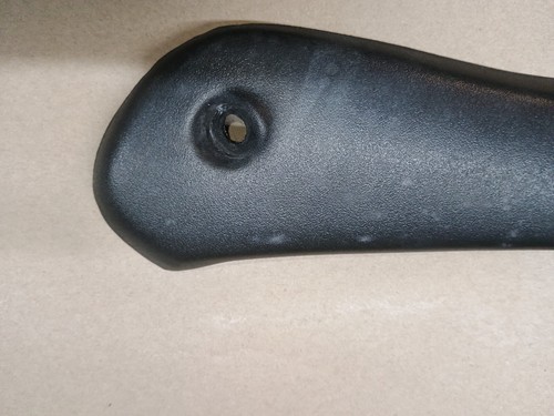 Triumph Sprint ST 955i 2002 Font Top Nose Screen Infill Panels - Picture 4 of 10