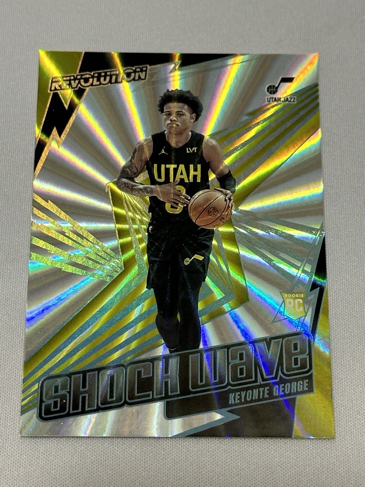 2023-24 Panini Revolution Shockwave Sunburst Keyonte George 47/75 RC