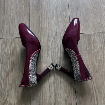 Women’s UK 7 Burgundy Pointed Toe Court Heels, Silver Glitter Accents - Image 1 of 4