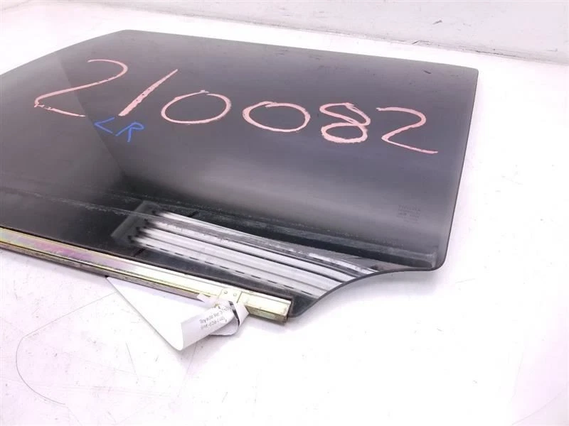 Cristal puerta trasera izquierda conductor se adapta a 01-07 SEQUOIA Foto 3 de 4