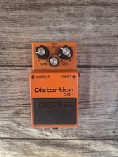 GUITARE ELECTRIQUE PEDALE DISTORTION DS-1 BOSS TRES BON ETAT