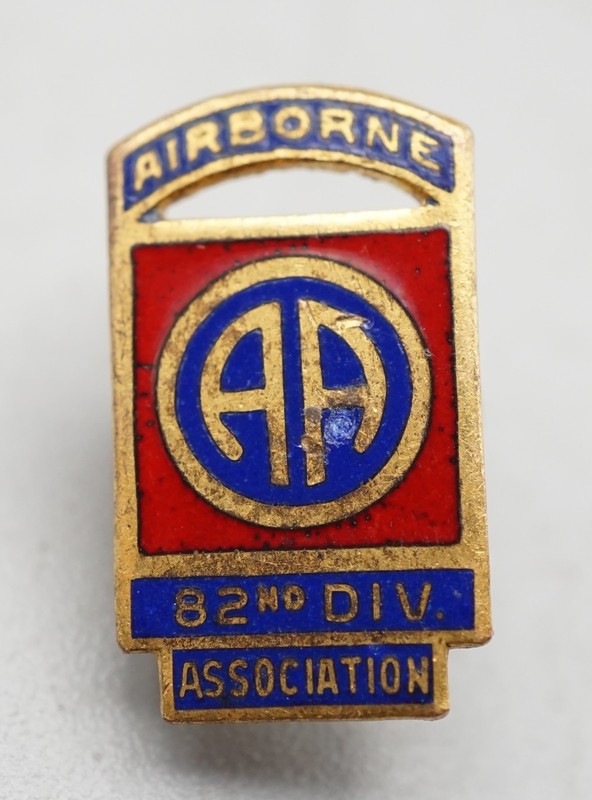 WWII 82nd Airborne Division AA Association Small Pin SCREW BACK