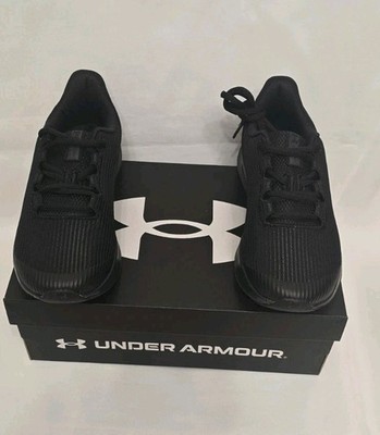Under Armour Unisex Speed Swift Sneaker schwarz ältere Kinder UK Größe 4 EU 36,5