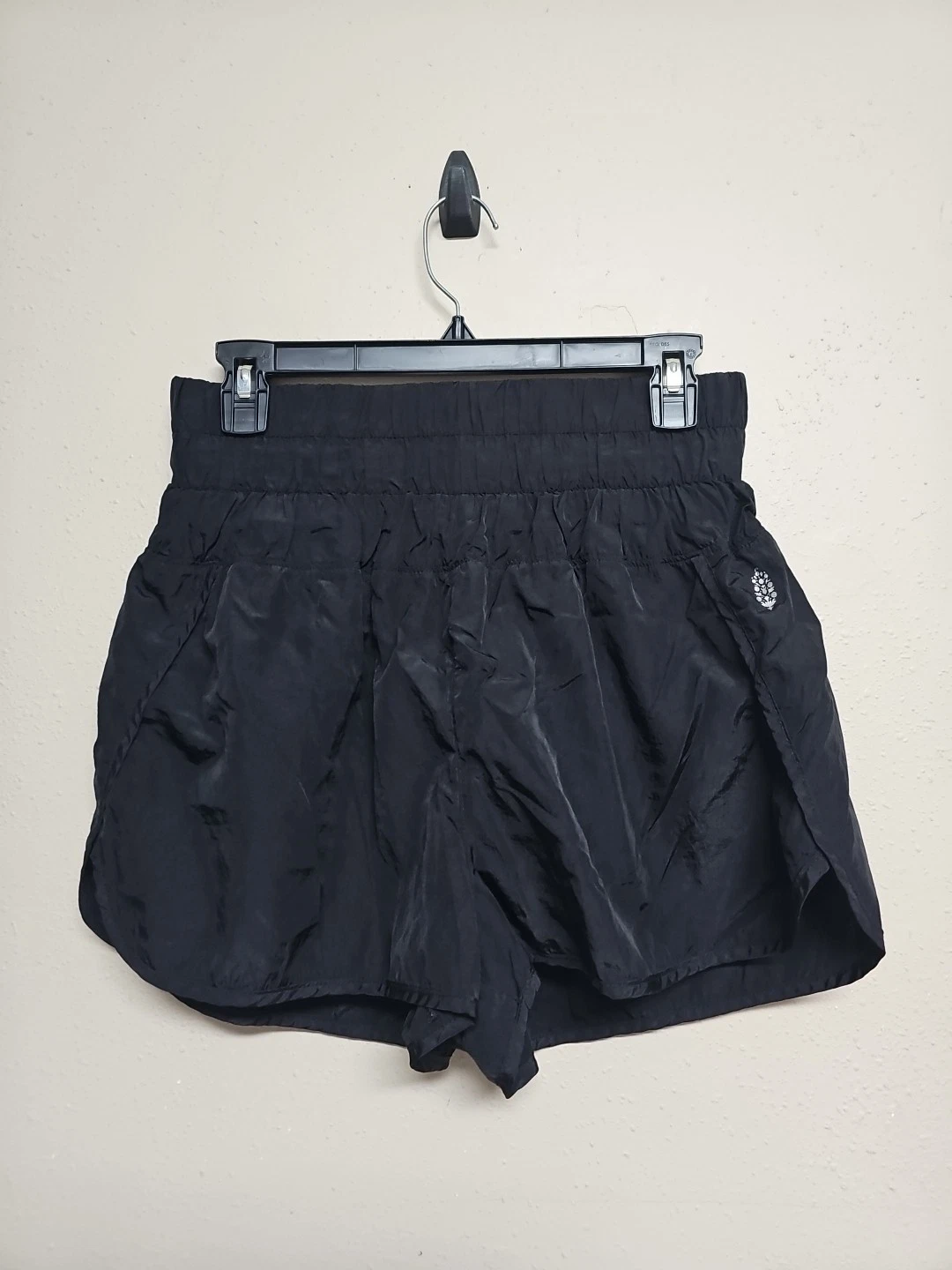 free-people-movement high-rise pull on active shorts