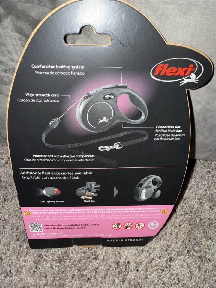 Flexi New Classic 16 ft Retractable Dog Leash Cord Size Medium 44 lbs 20 kg max - Image 3 of 4