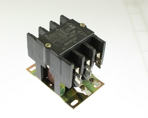 ACC-330-UM-10 ARROW HART connector industrial circuit breakers - Bild 1 von 1