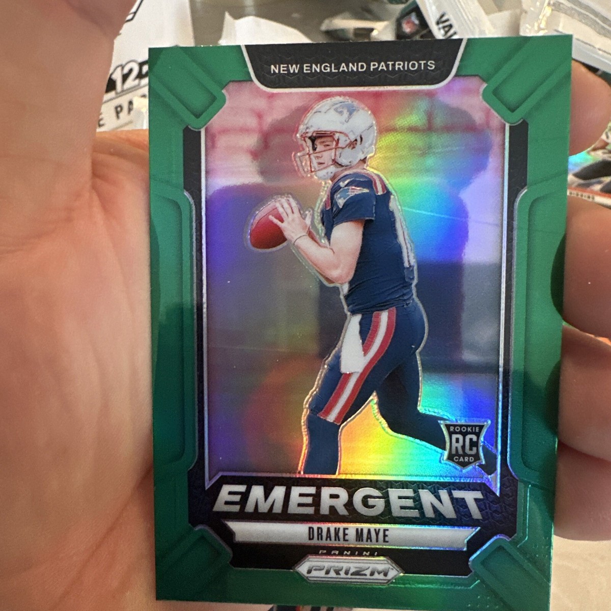 2024 Panini Green Prizm Emergent Drake Maye New England Patriots