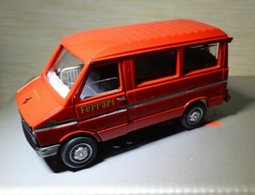 Voiture Miniature 1/43 Iveco Pompier VVF - Marque Old Cars, Rouge, Diecast Neuve