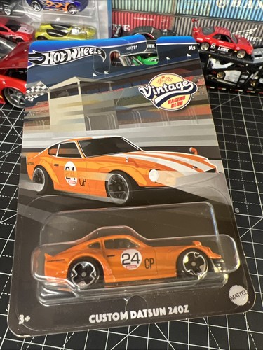2024 Hot Wheels Vintage Racing Club B, Custom Datsun 240Z 1:64 Diecast Model Car - Picture 2 of 4