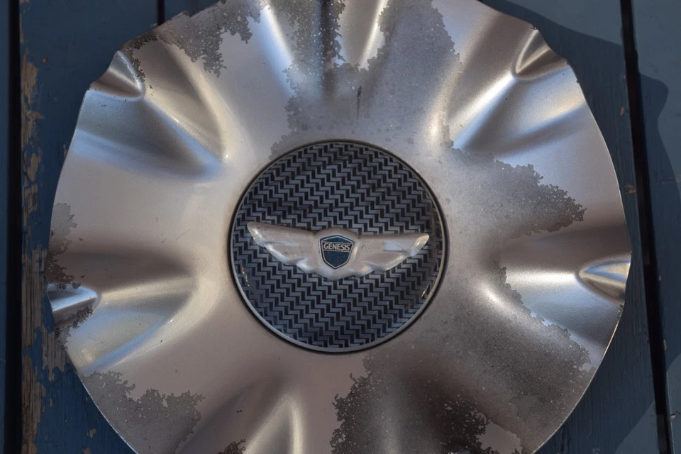 Tapacubos central de rueda OEM 2011 2012 2013 2014 HYUNDAI GENESIS Foto 2 de 4