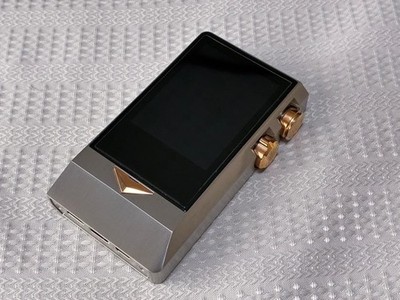 Cayin N8 Flagship Hi-Res DAP Nutube Portable Audio Player Boxed Excellent Japan
