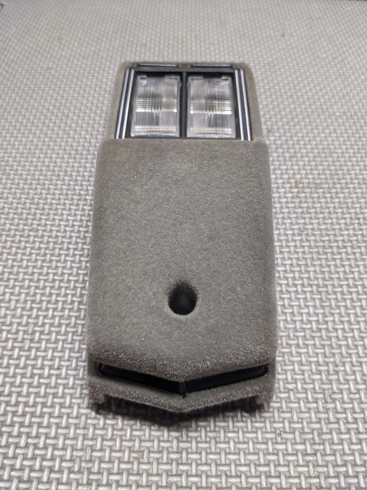 Cadillac Deville Fleetwood 1985-1993 gris cúpula delantera mapa conjunto de luces funcionando Foto 3 de 4