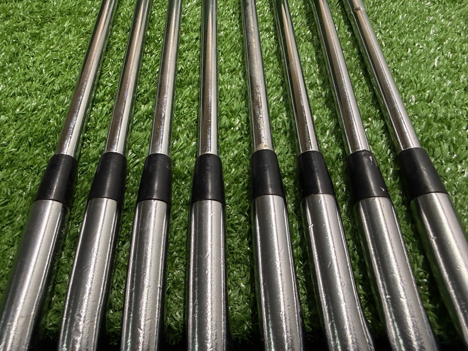 MaxFli Revolution Black Dot Iron Set 2-9i / DG Stiff Steel / NEW GRIPS / sa6634 - Image 4 of 4