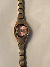 Gucci Quartz Women s Watch Two Tone 7 . Pink Face-New Battery