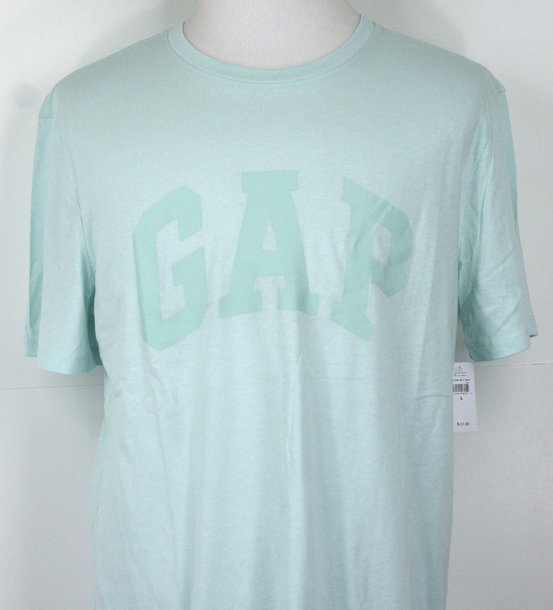 Gap T-Shirt Logo graphic on front Crew Neck Short Sleeve 100