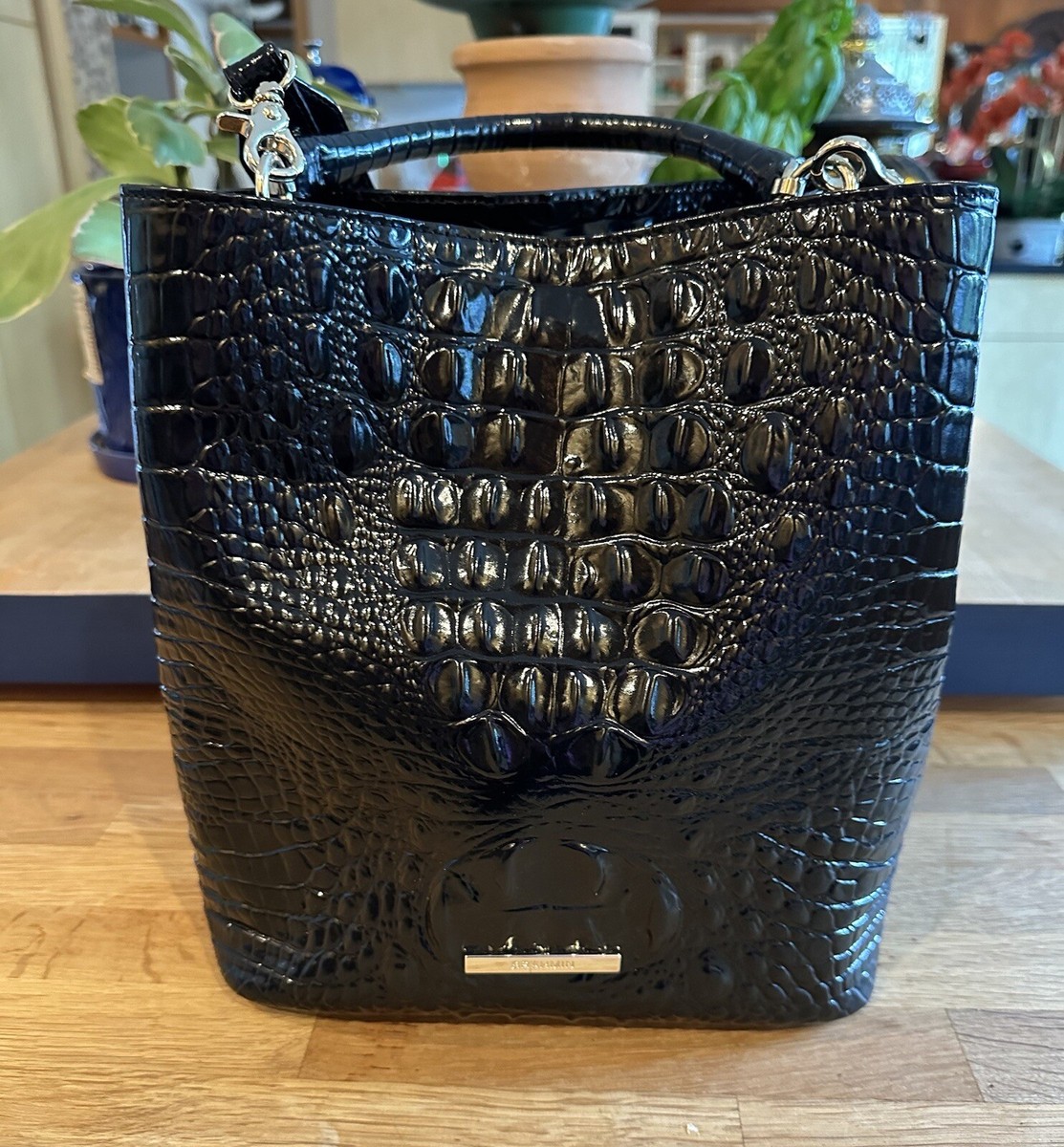 BRAHMIN AMELIA Bucket BAG BLACK MELBOURNE LEATHER SATCHEL SHOULDER