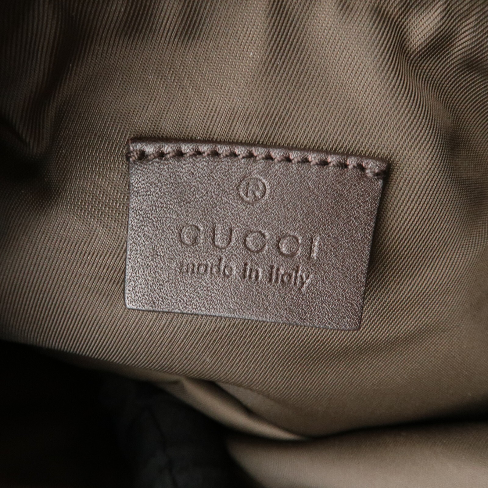 GUCCI Guccisima Interlocking G Accessory Pouch Le… - image 23