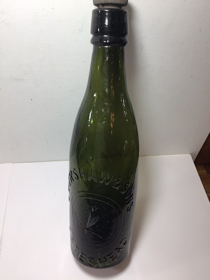 Nice BIRD IN BUSH Pictorial Old GATESHEAD Pint Old DARK GREEN Beer