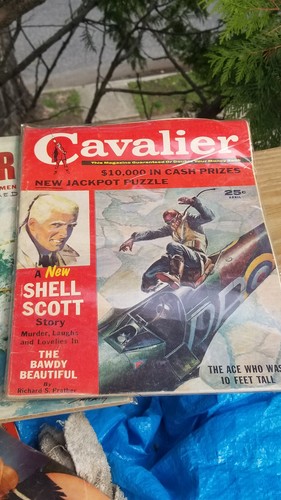 4 VINTAGE MEN'S ADULT MAGAZIES CAVALIER 1958 1961 - Picture 6 of 19