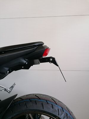 kurzer Kennzeichenhalter Honda CB 125 EVO Kennzeichenträger Heckumbau cb125r 