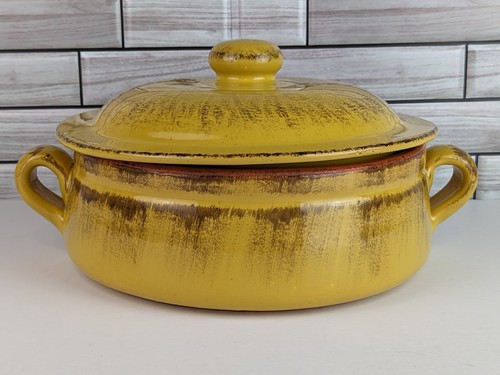 De Silva Umbria Terracotta Pottery 7.75" Casserole w/Handles Lid Harvest Gold - Picture 3 of 14