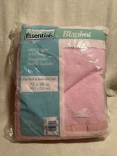 NEW Vintage Home Essentials Full/Twin Solid Light Pink with Binding 72 x 90