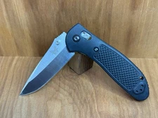 BENCHMADE 551 GRIPTILIAN Black Axis 154CM Plain Blade USA EXCELLENT!