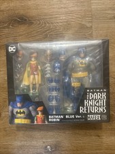 MAFEX No. 139 Batman Blue Ver & Robin  The Dark Knight Returns  Medicom Toy New