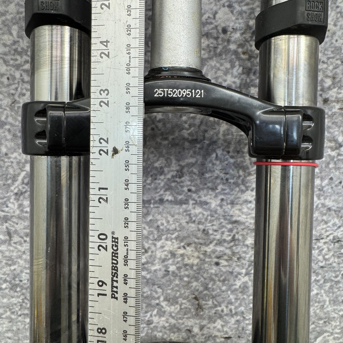 RockShox Domain R Dual Crown Suspension Fork 27.5 1 1/8 Through