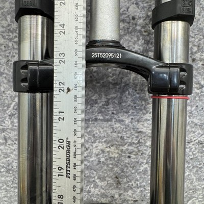 RockShox Domain R Dual Crown Suspension Fork 27.5 1 1/8 Through