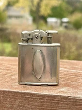 VINTAGE RONSON Delight  De- Light Silver Tone Cigarette LIGHTER