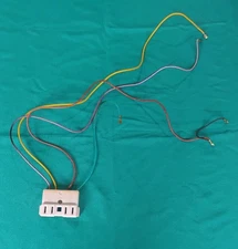 Jenn Air Ceramic Receptacle Block Socket  4-wire Jenn-Air Off Of S136 Range