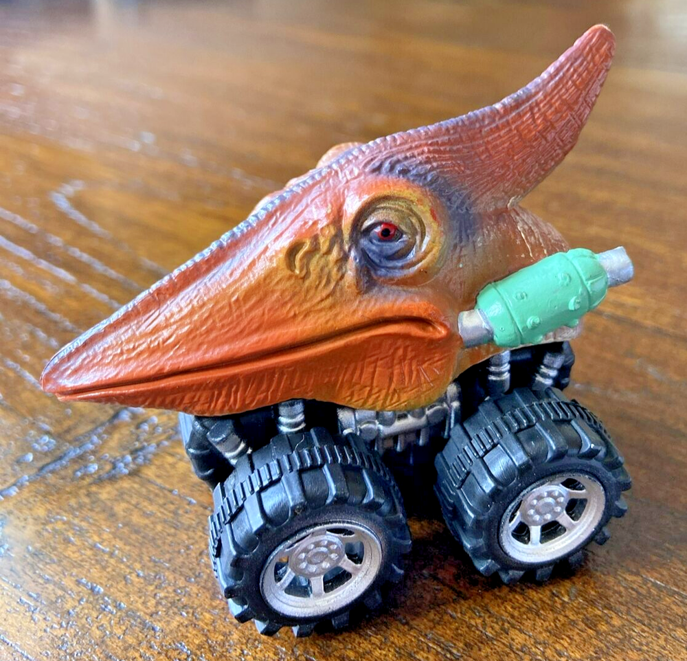 Dinosaur Dinobros Pterodactyl Head 2.5 Inch Monster Pull Back Truck Race Car Toy